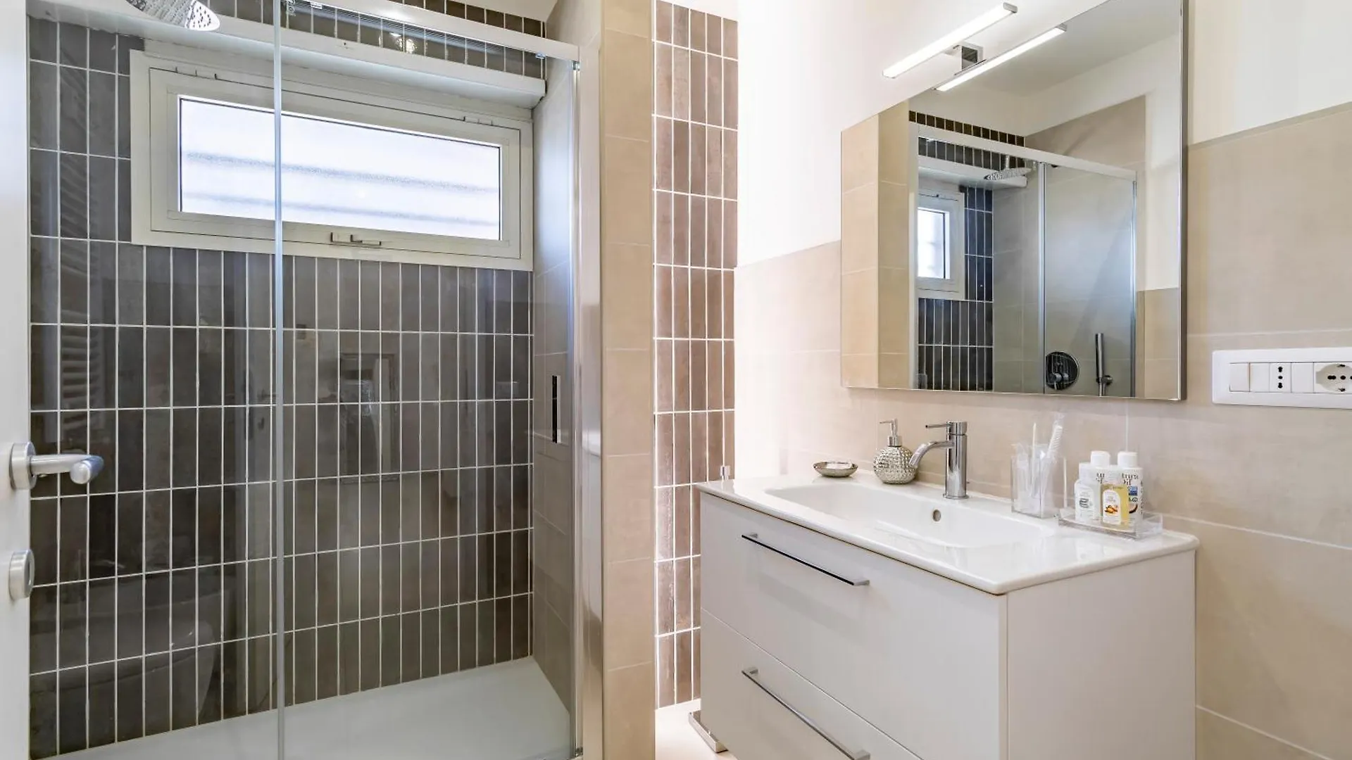 Joy Home Rome Apartment
